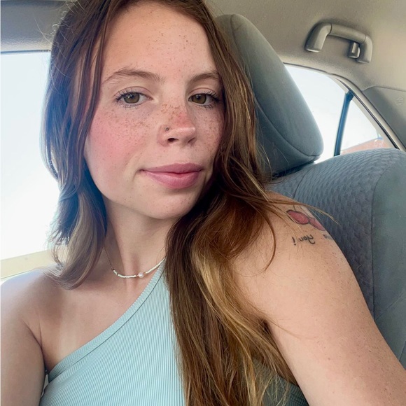 Meet your Posher, Katelynn - Picture 1 of 1